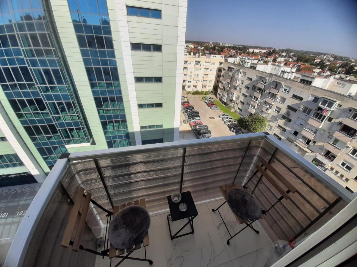 Apartment Relax With Infrared Sunshower Varaždin Exterior foto