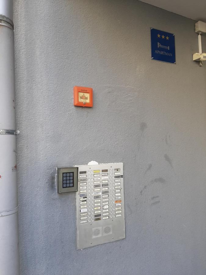 Apartment Relax With Infrared Sunshower Varaždin Exterior foto