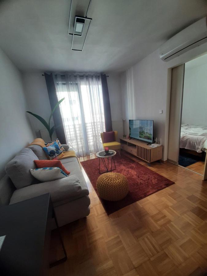 Apartment Relax With Infrared Sunshower Varaždin Exterior foto