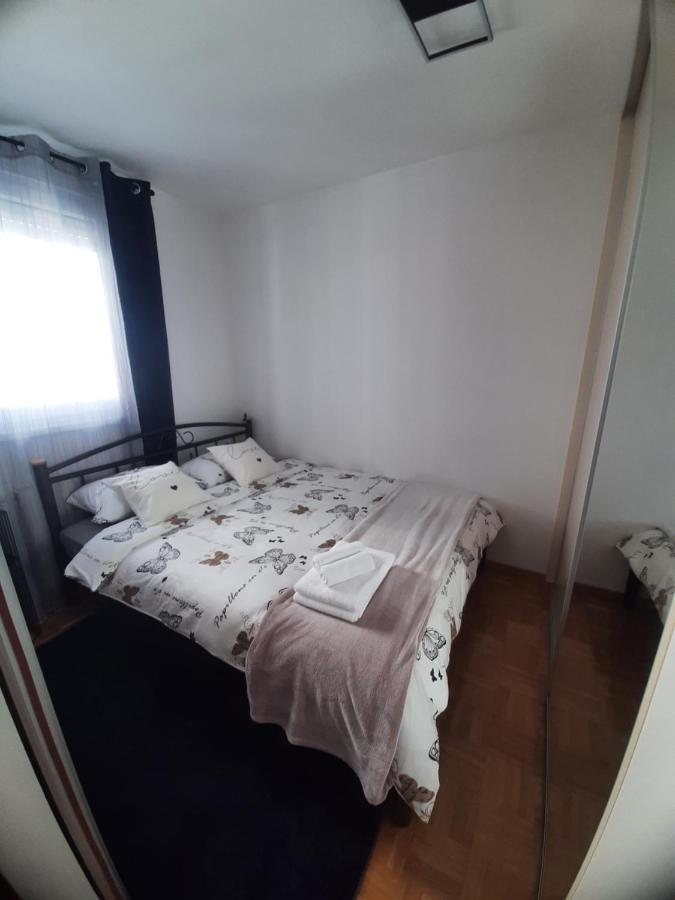 Apartment Relax With Infrared Sunshower Varaždin Exterior foto