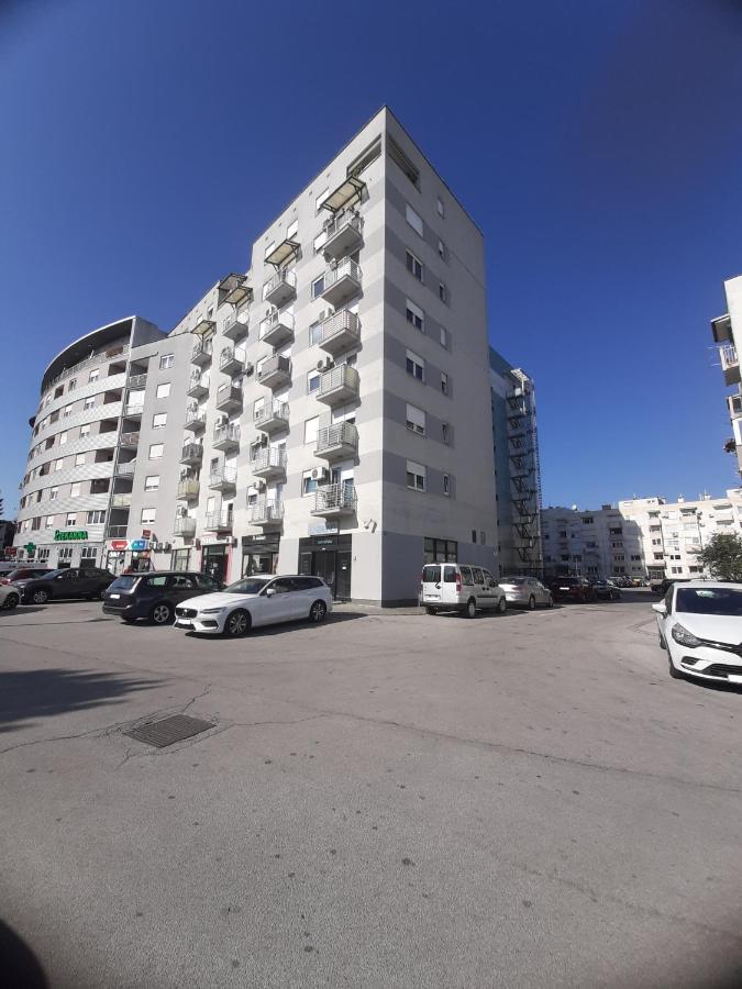 Apartment Relax With Infrared Sunshower Varaždin Exterior foto