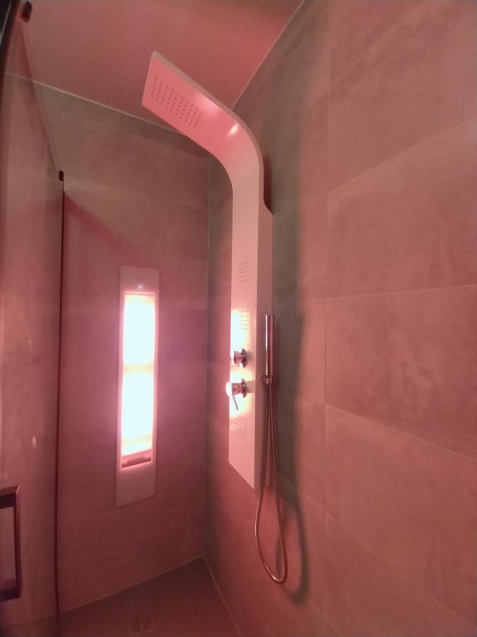 Apartment Relax With Infrared Sunshower Varaždin Exterior foto